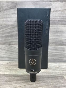 Audio-Technica AT4050/CM5 Multi-Pattern Condenser Microphone (A1D029213)