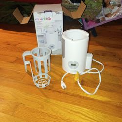 Digital Munchkin Milk Warmer 
