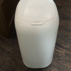 Diaper genie, white