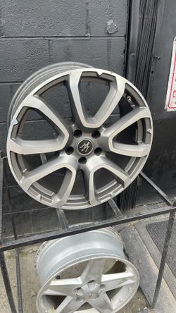 19” Maserati Wheel $150 