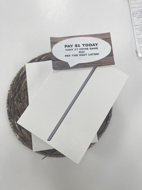 Apple iPad 8th Generation Tablet - Brand New - - Pay $1 DOWN AVAILABLE - NO CREDIT NEEDED