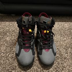 Nike Air Jordan 6 Men's Retro Bordeaux Sneakers Size 11