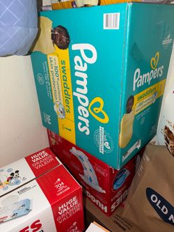 Baby clothes & diapers