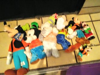 Goofy dolls