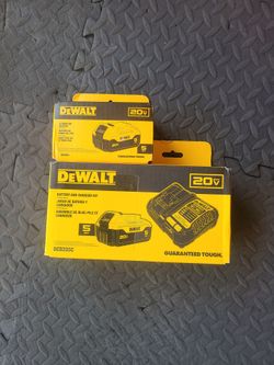 DeWalt 20V 2-5Ah Battery and Charger Kit