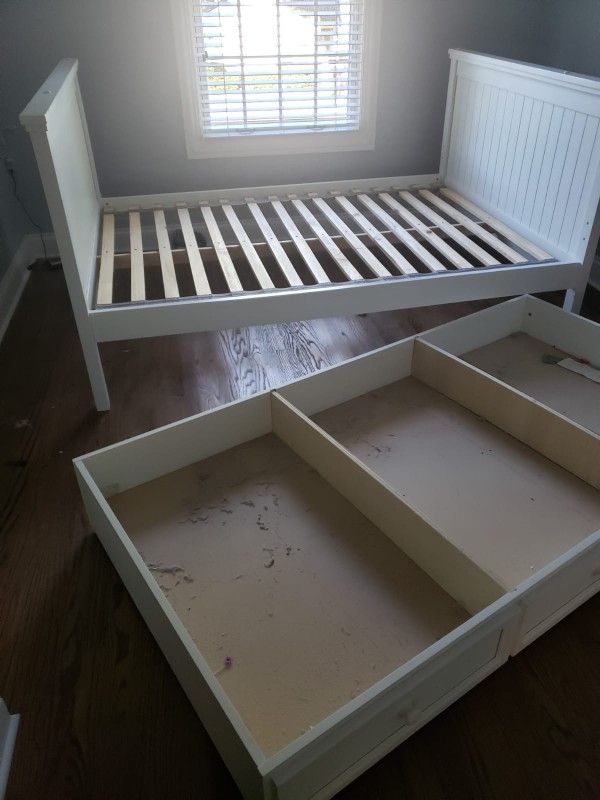 Bed Frame twin Size And 2 Free Cabinets No mattress