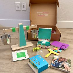 Lovevery Play Kit (Months 28-29-30) 