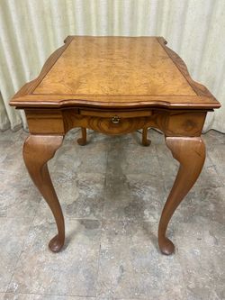 Queen Anne Style Burl Wood Console Table