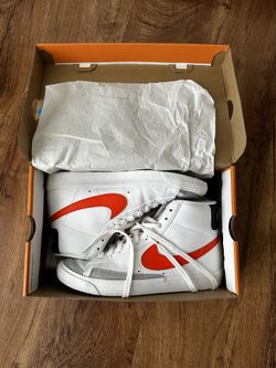 Nike Blazer Mid ‘77 VNTG - 9.5M - White/Orange