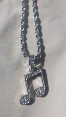 Music Designer rope chain with stones 20"
