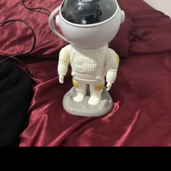 astronaute star light projector