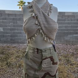 SHEIN tan crochet halter top camou skirt with shell and tassel details #crochet #boho
Please check photos for accurate descriptions.