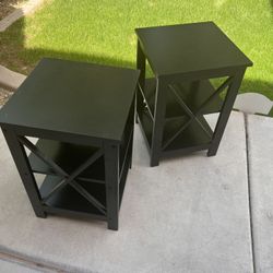 3 Piece Table Set Excellent Condition