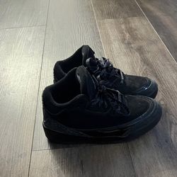 Jordan’s 3 Black Cats Retro Size 1 Kids 