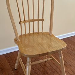 SIX Windsor-Amish Style Wooden Chairs