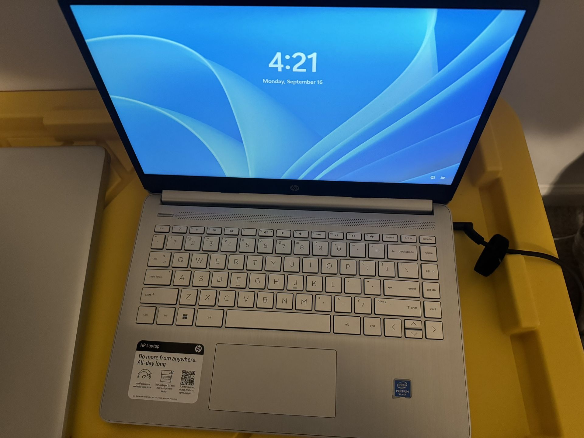New Hp 14 Inch Laptop