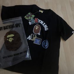 Bape tee🦍