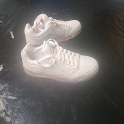 Air Jordan 5 Retro Low- Penut Butter Jelly (Size 5, Brand New)