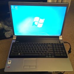 Dell Studio 1737 Laptop Kent