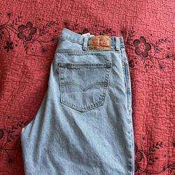 Levi Jorts