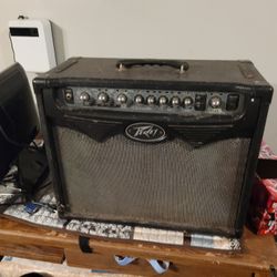 P EAVEY VYPYR GUITAR AMP