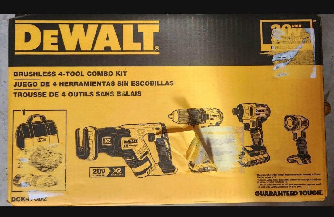 Dewalt 20v Brushless 4 Tool
Combo Kit DCK476D2