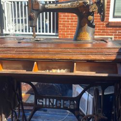 MÁQUINA SINGER Antigüedad Clásica 