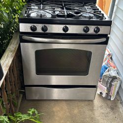 Gas Avenue very good condition