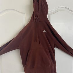 Maroon Nike Sweatshirt 