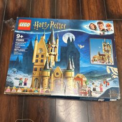 LEGO Harry Potter Hogwarts Astronomy Tower 75969 Cool Kids' Magic Castle Gift, Building Toy with Minifigures (971 Pieces)