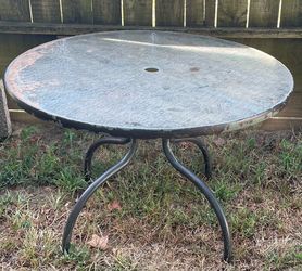 46” Round Glass Top Patio Table $20