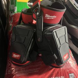 Milwaukee Knee Pads BRAND NEW !