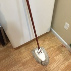 Wedge Dust Mop Heavy Duty