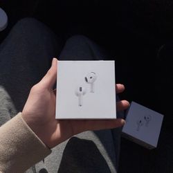 AirPods Gen 4 