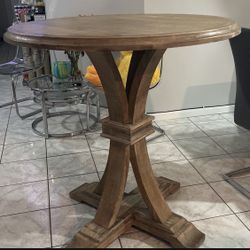 Round Hight Table 
