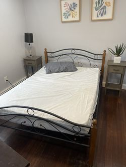 full size bed with mattress