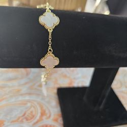 Clover 🍀 Bracelets 
