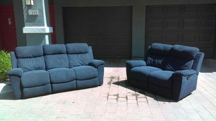 BRAND New Reclining Couch & Love Seat