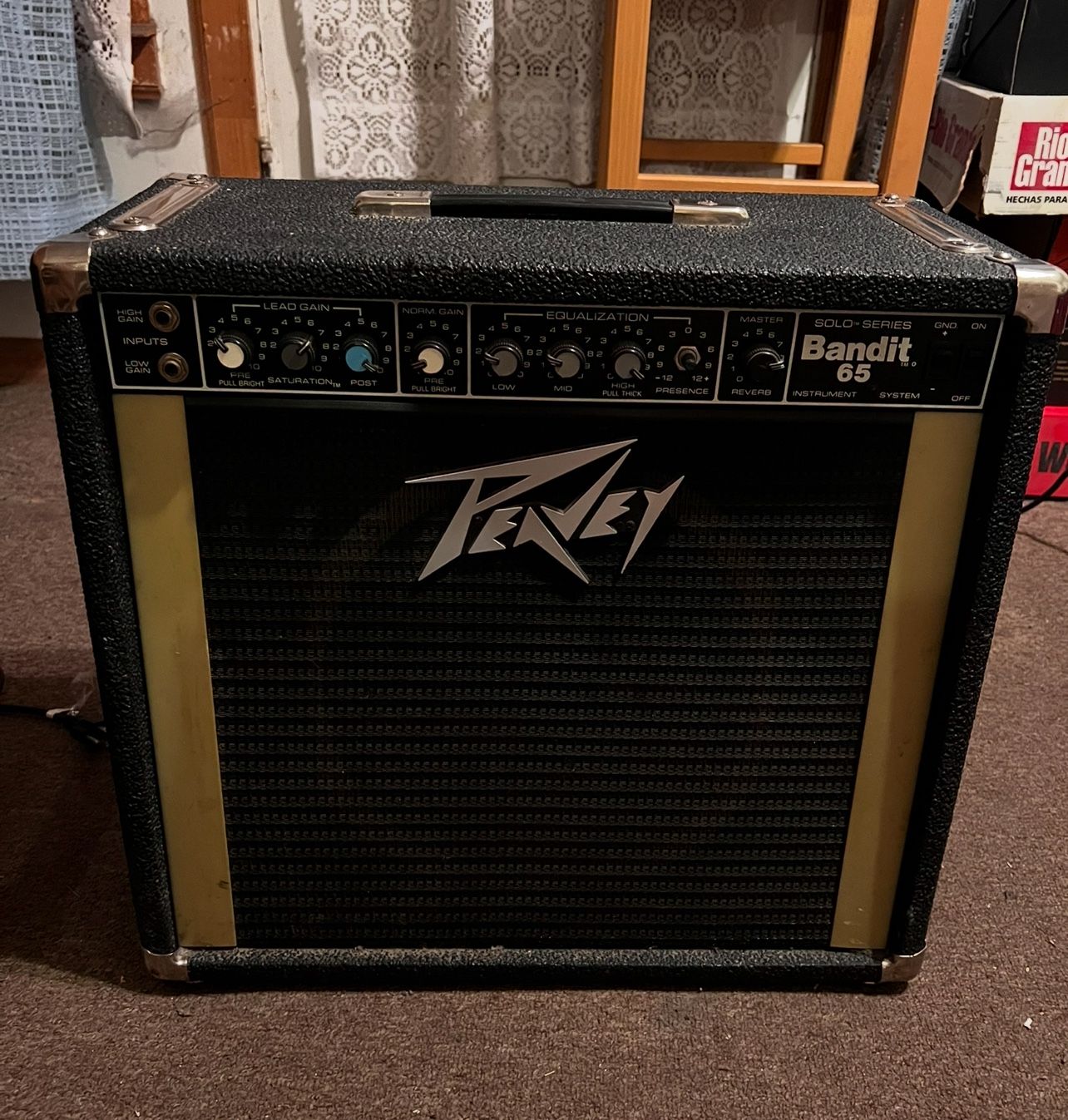 Peavey Bandit 65 – Solo Series (USA) – Scorpion Speaker 200 Obo