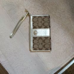 Coach Wallet W/ Wrist Strap For Ladies