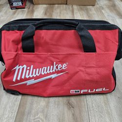 NEW Milwaukee M18 Fuel 16" Tool Bag With Pockets