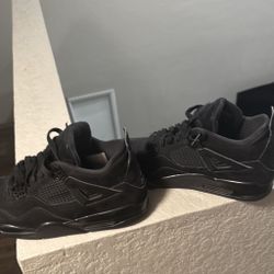 Jordan 4 Retros Black Cats