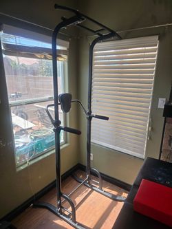 Power Tower Pull-Up Dip Station