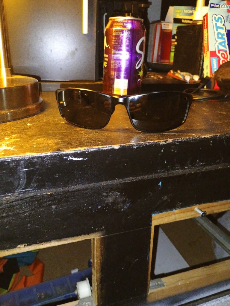 Maui Jim 2599 128 Polarized With Soft And Hard Case
