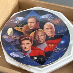Star Trek Numbered Collector Plate With COA