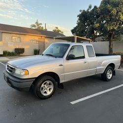 2005 Mazda B2300 King Cab