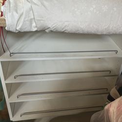 Wall mount shoe shelves