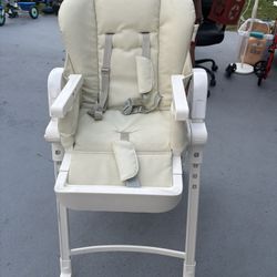 high Chair by Inglesina