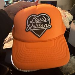 Designer Hats / Tons Of Styles 