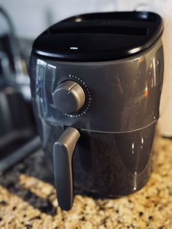 AIR FRYER BY DASH condition NEW ASKING $10 OBO SORRY NO HOLDS 